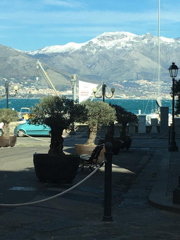 Almayer La Locanda Гаета Екстериор снимка